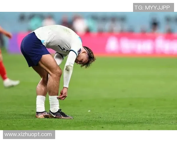 足球明星如今是否依然选择穿着足球袜探讨时尚与运动的结合